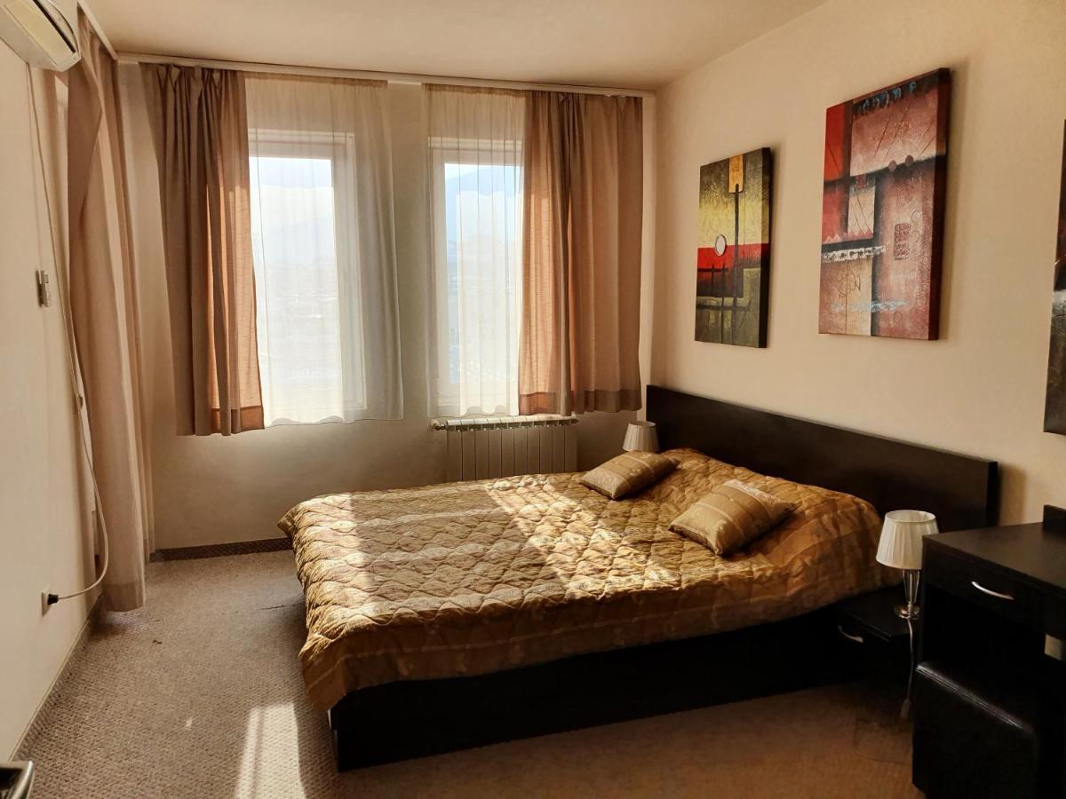 Spacious And Cosy Apartment In Bansko Royal Towers Complex Екстериор снимка